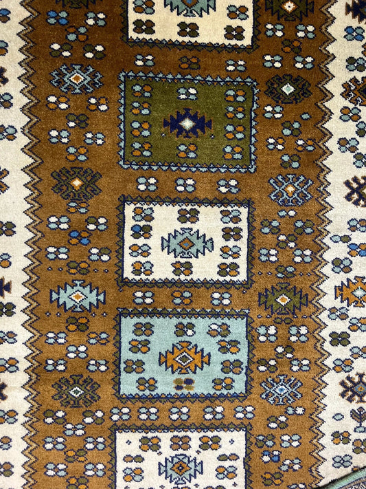 Turkeman Rug # 5845