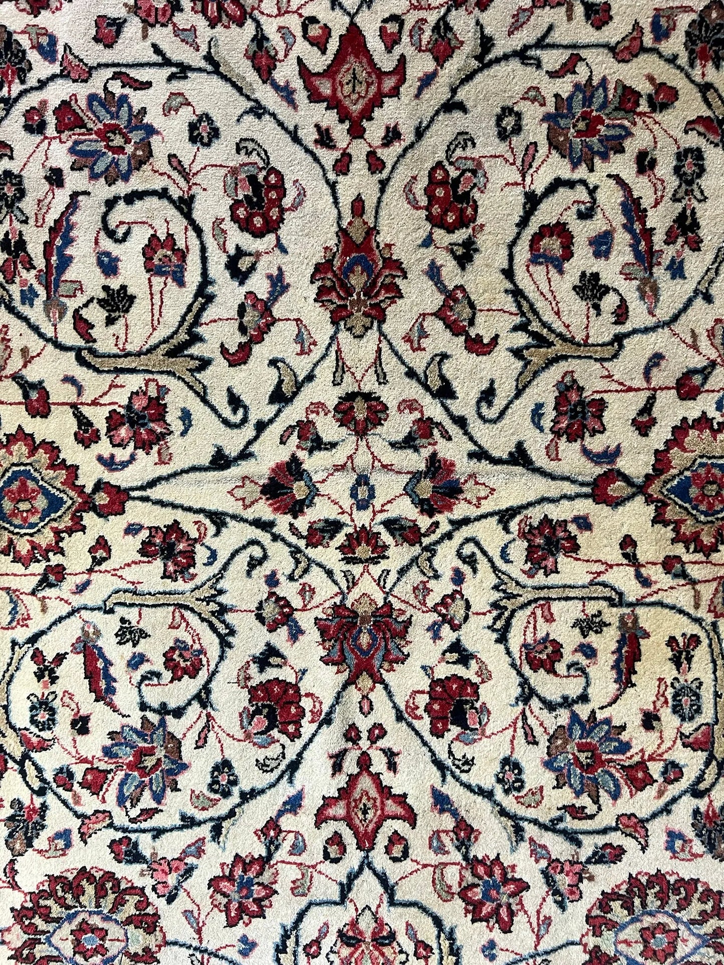 Sarouk Rug # 8657