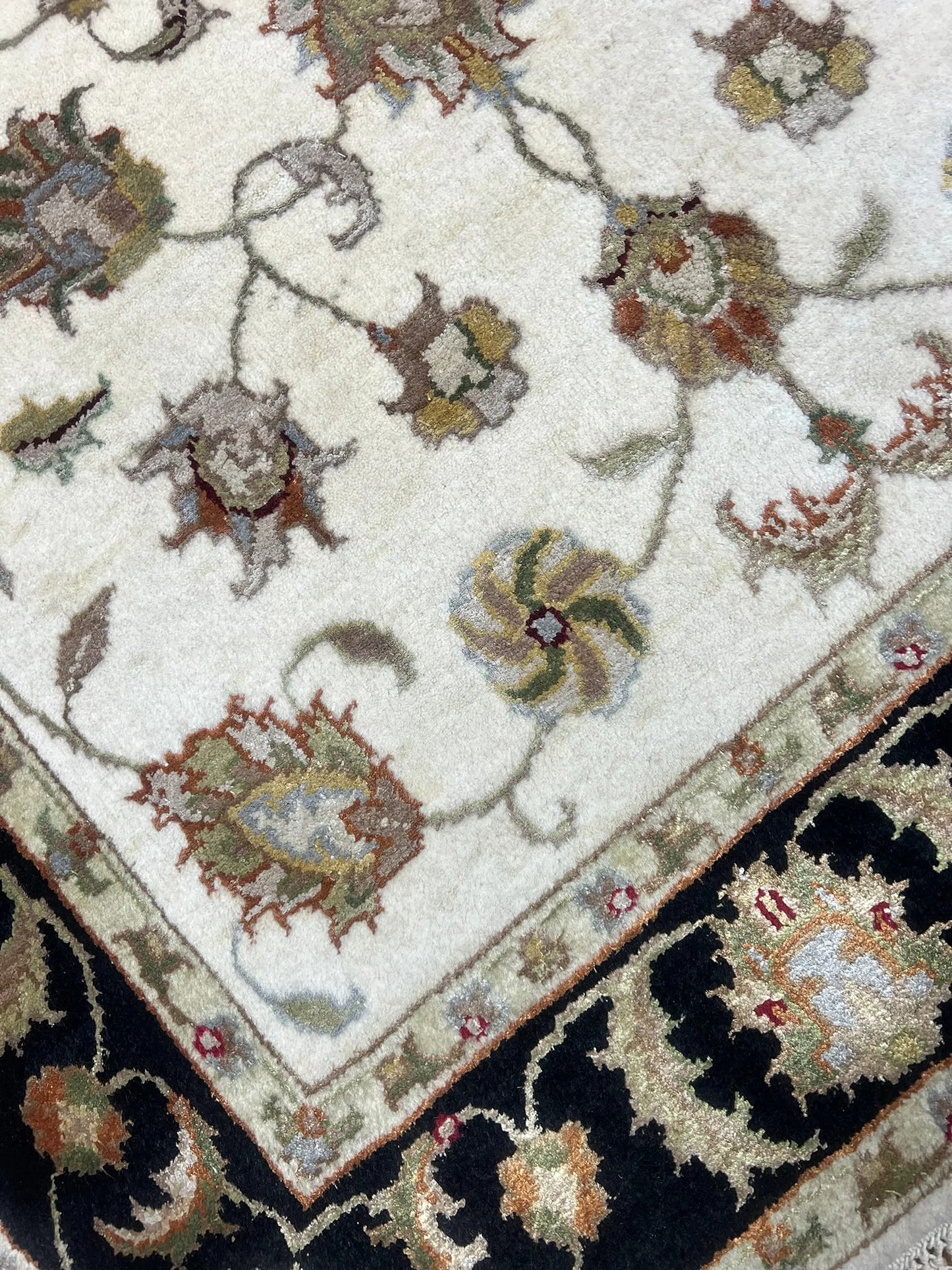 Tabriz Rug # 4636