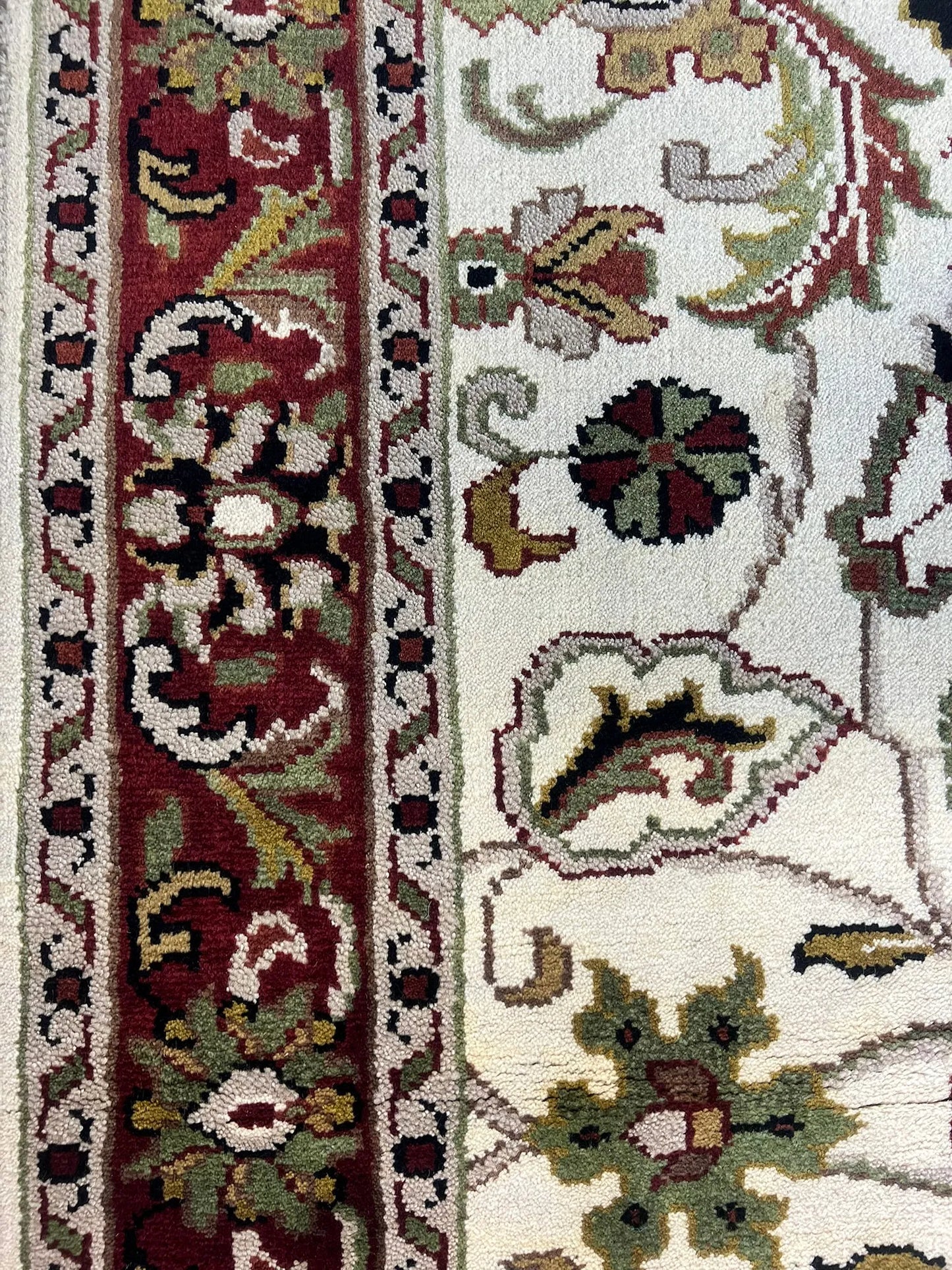 Mahal Rug # 4713
