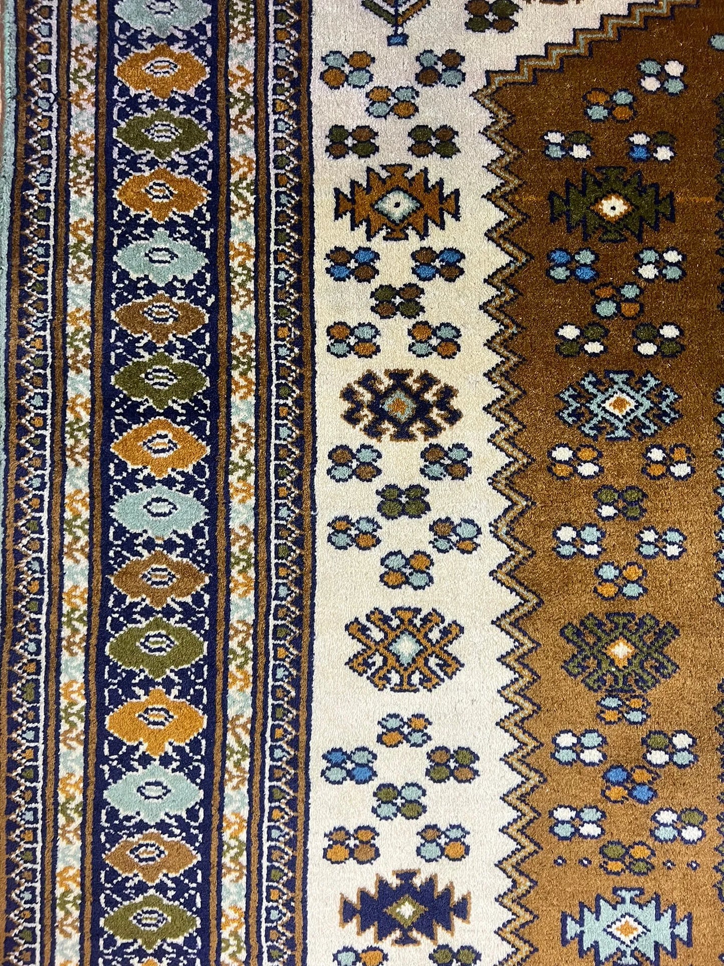 Turkeman Rug # 5845