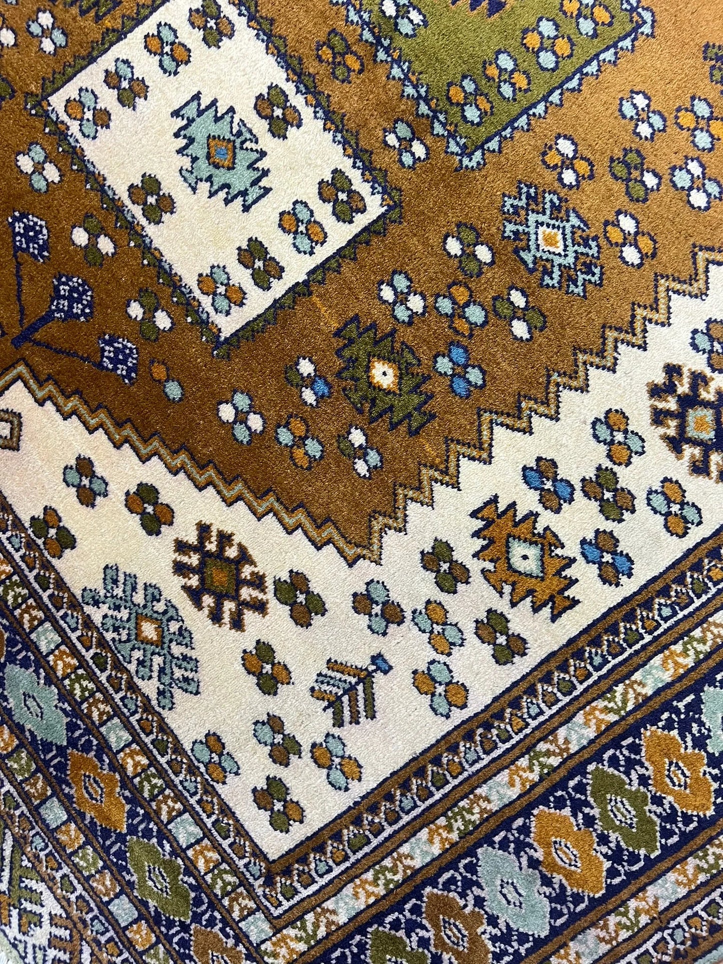 Turkeman Rug # 5845