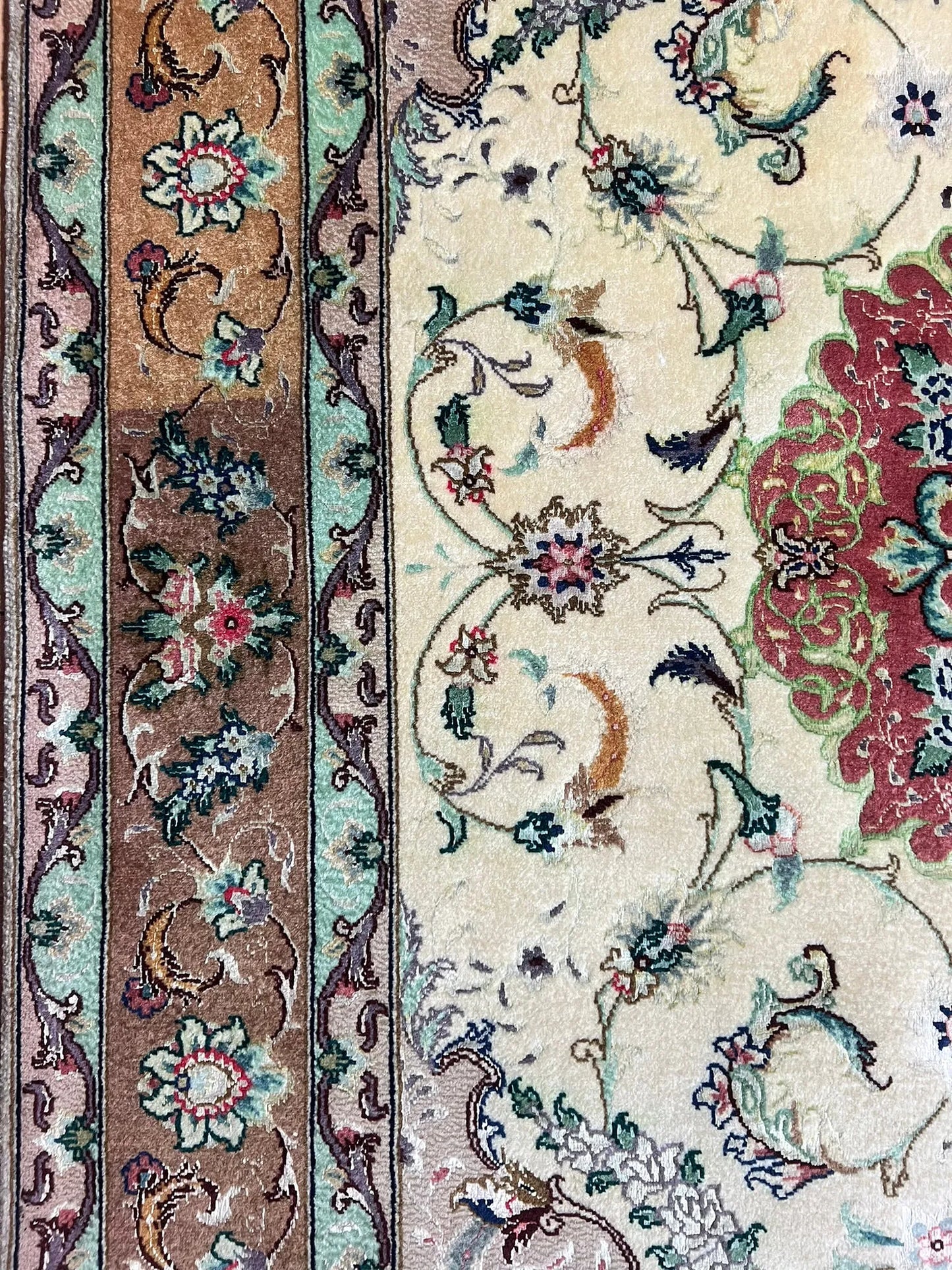 Tabriz Rug # 6721