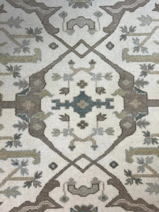 Oushak Rug # 6808