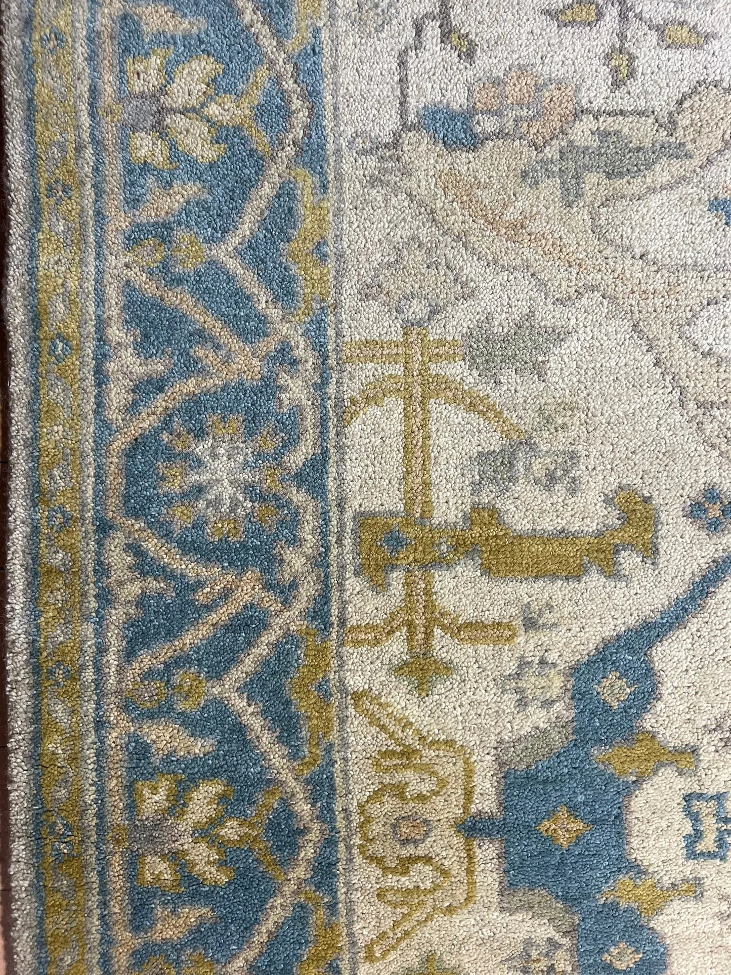 Oushak Rug # 7428