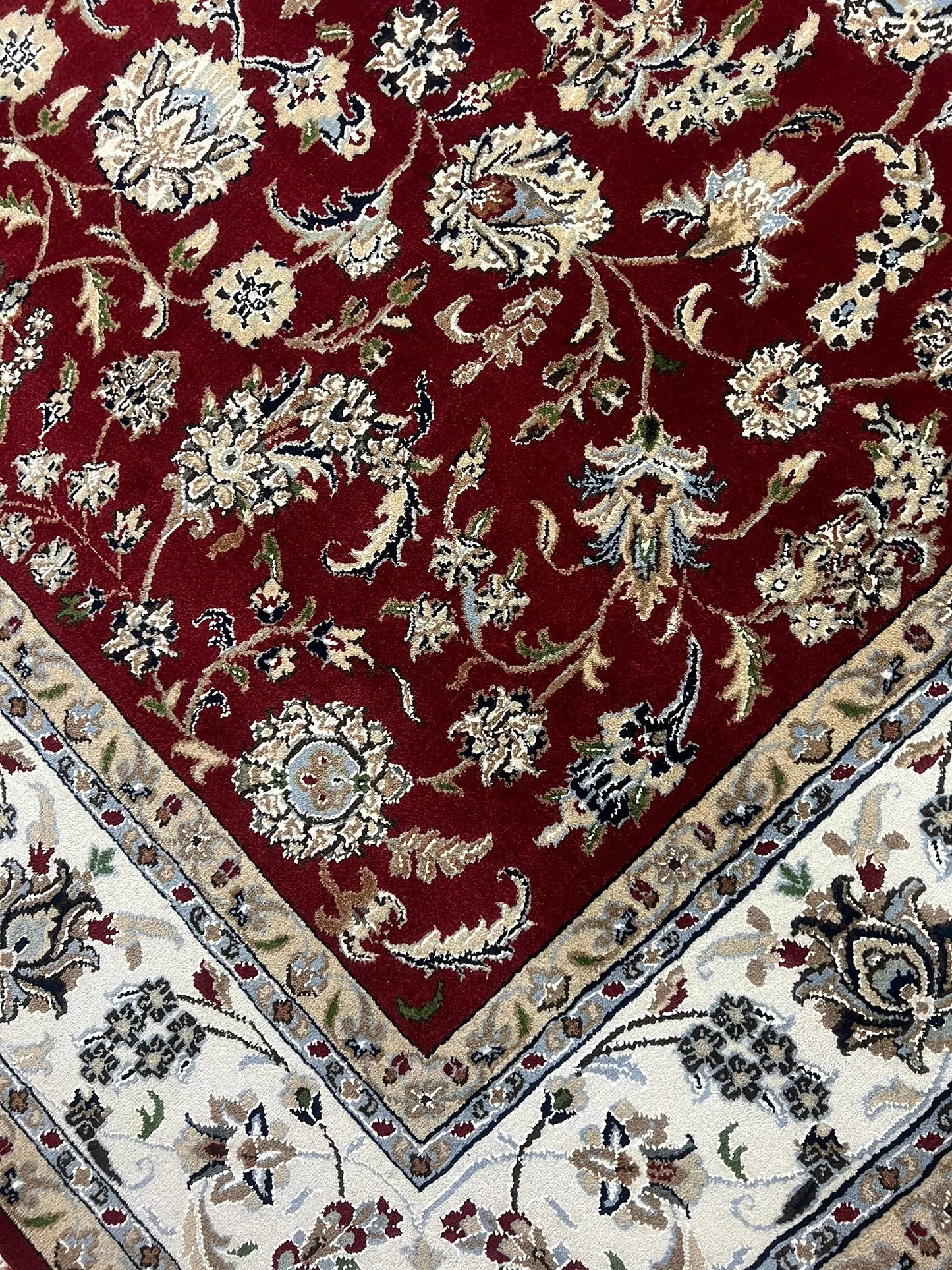 Nain Rug # 7945