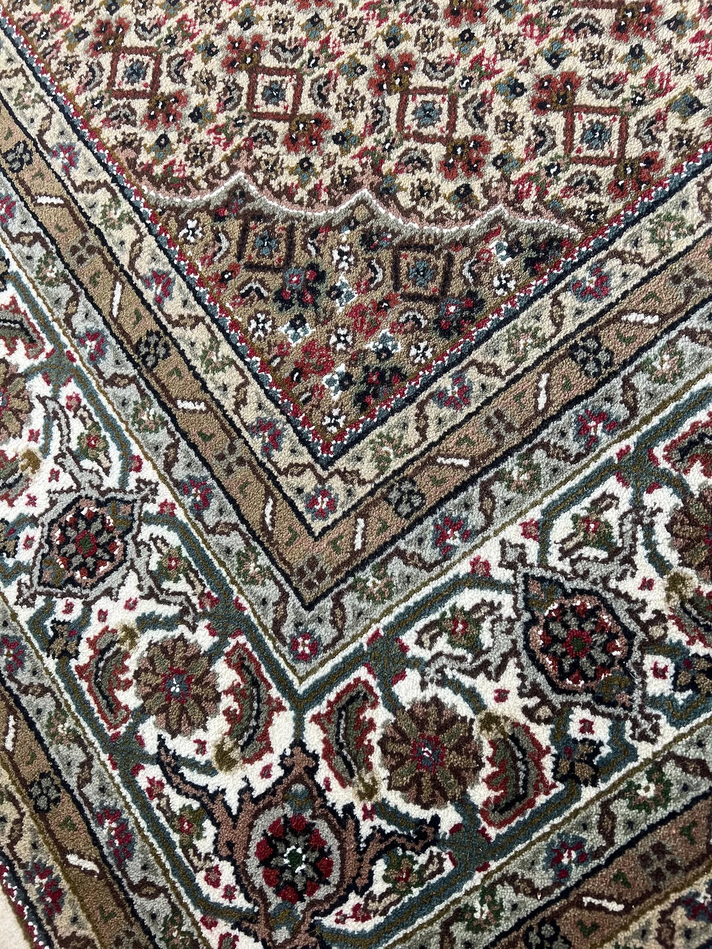Tabriz Rug # 7983