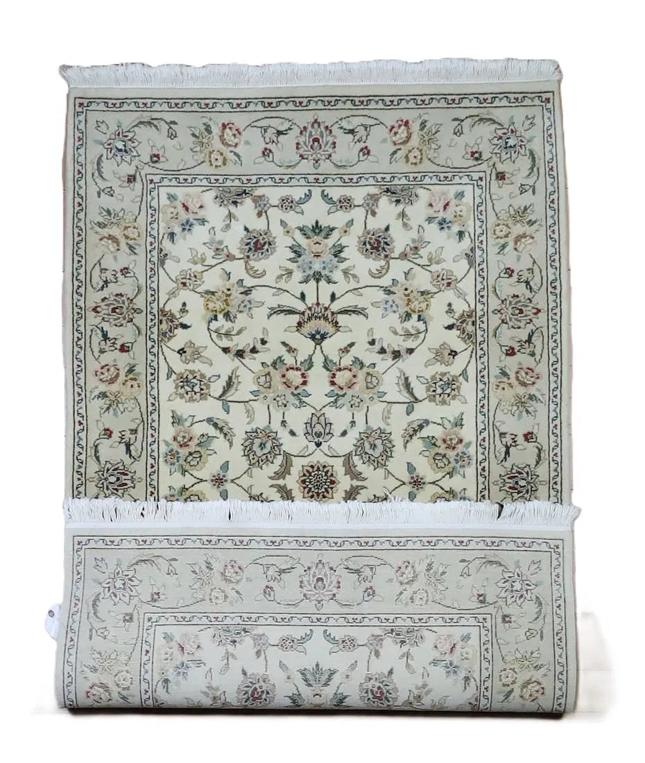 Tabriz Rug # 8111
