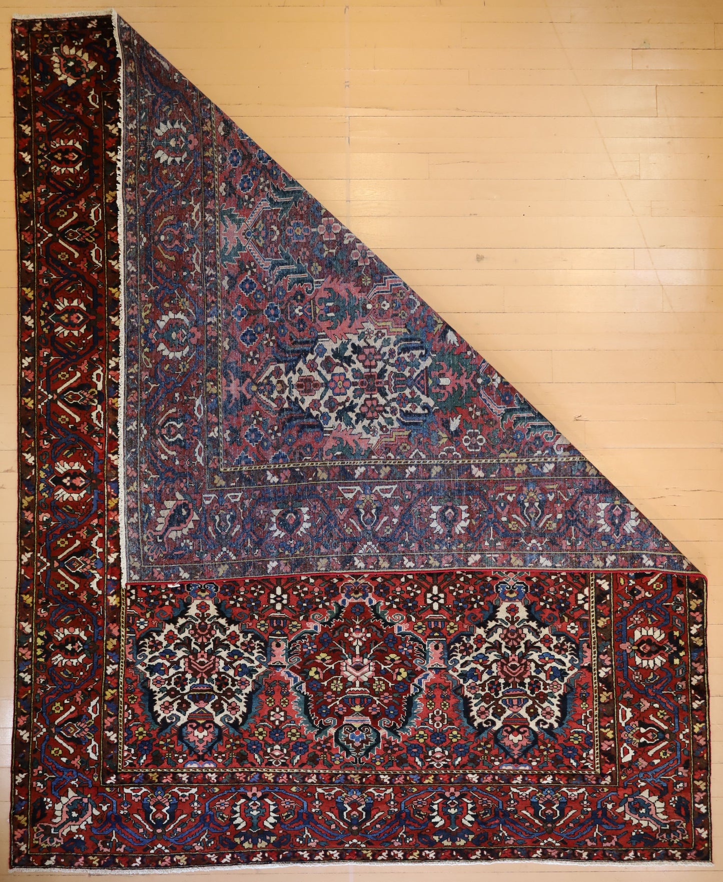 BAKHTIARI IRAN #5482