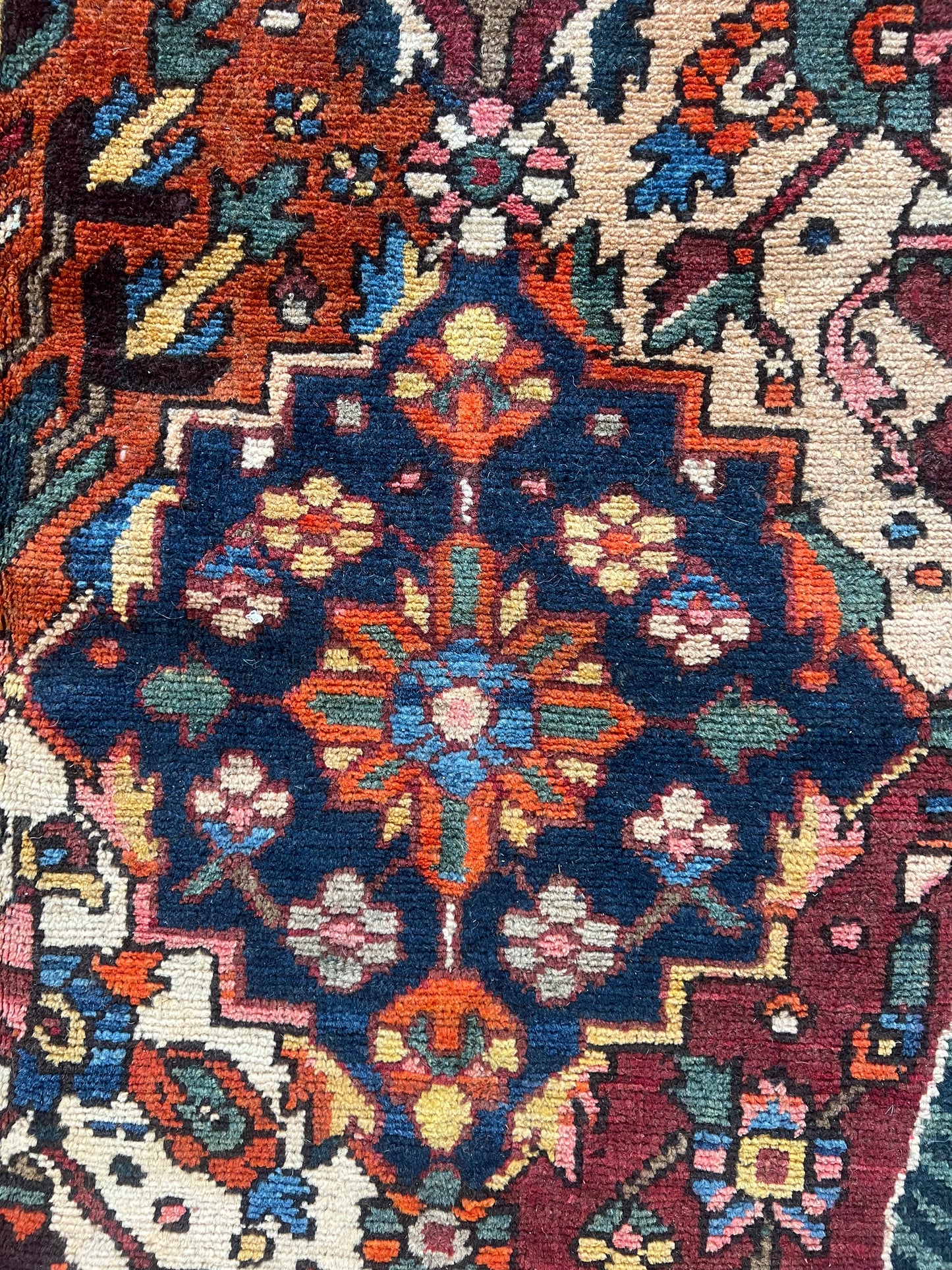 BAKHTIARI IRAN #5569