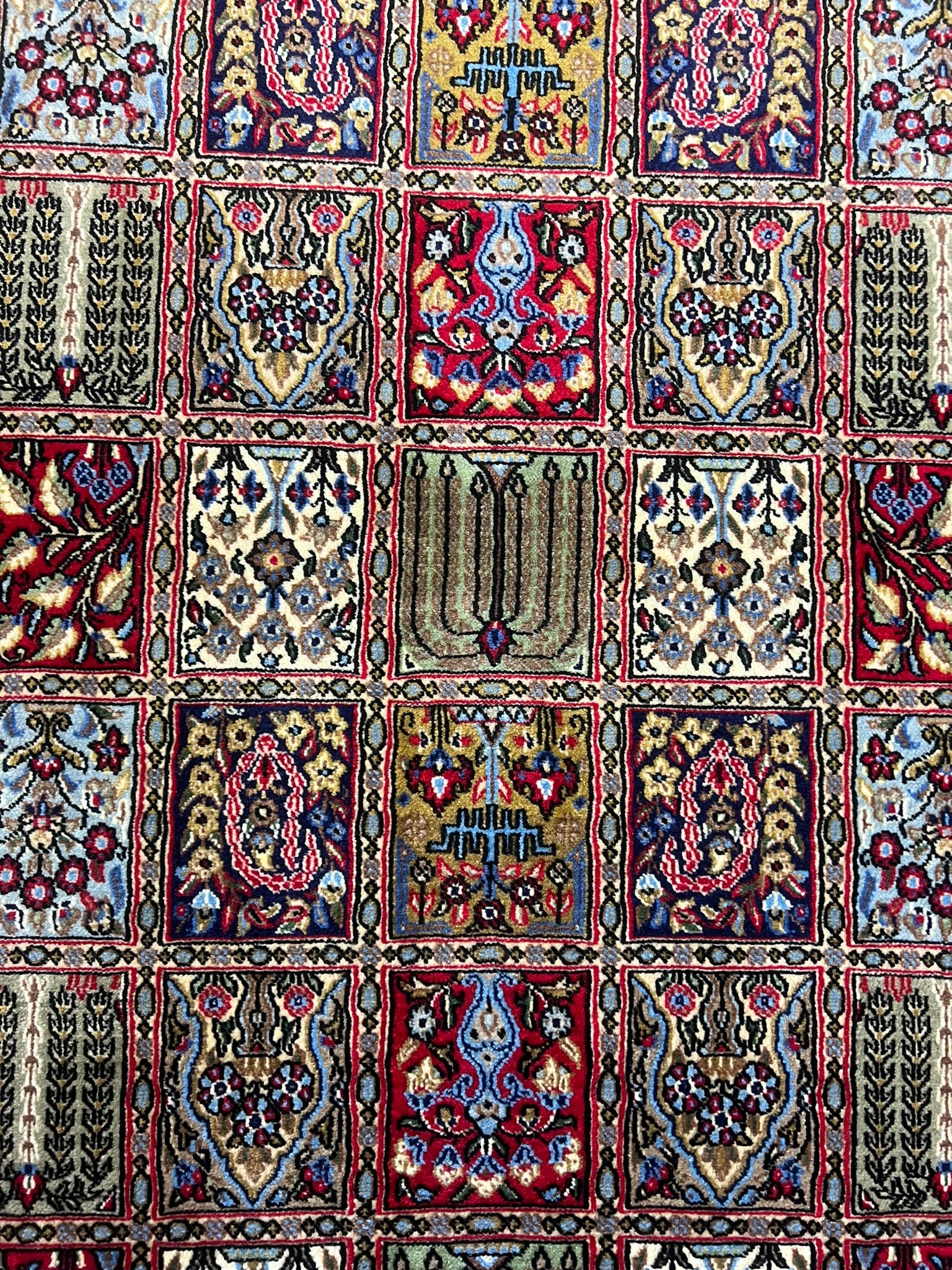 QUM IRAN # 6287