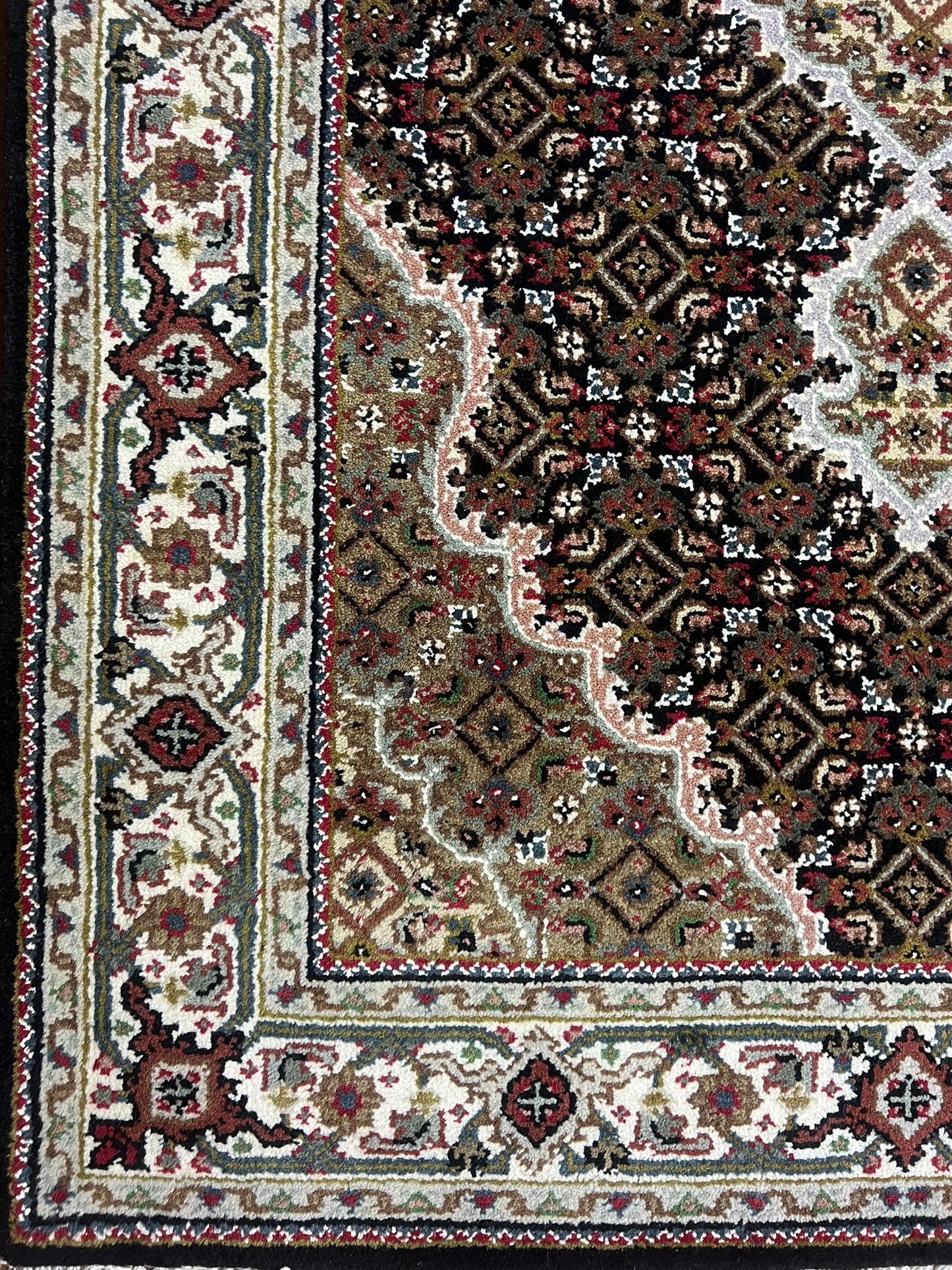TABRIZ INDIA # 7956