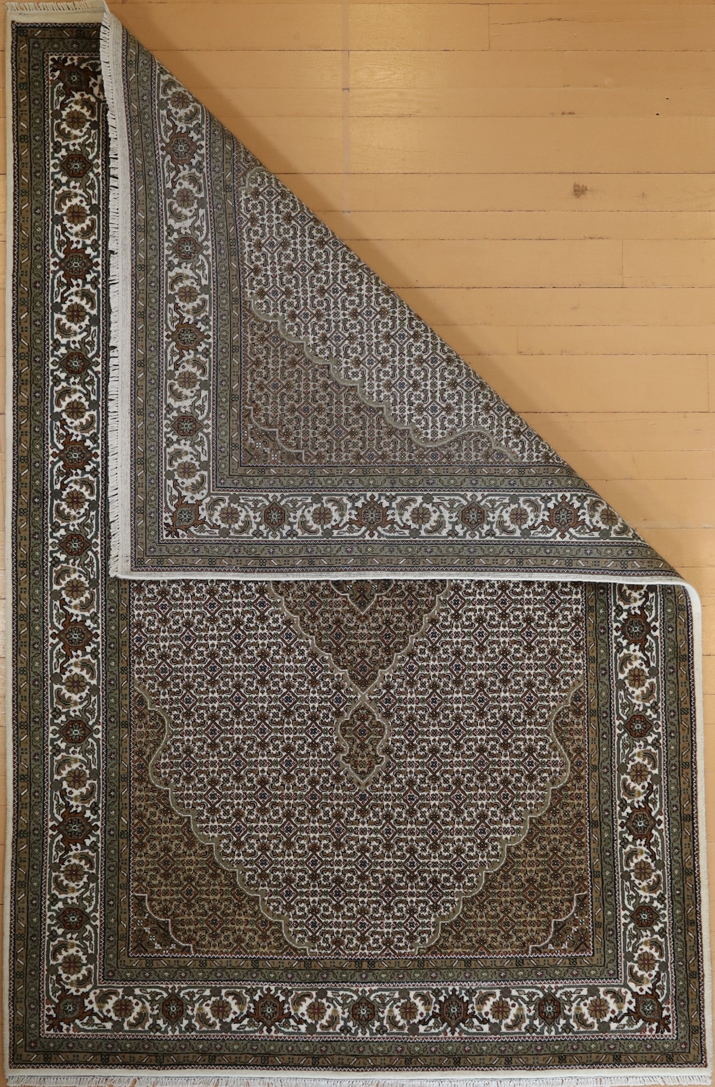 TABRIZ INDIA # 7977