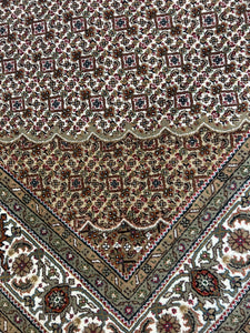 TABRIZ INDIA # 7977